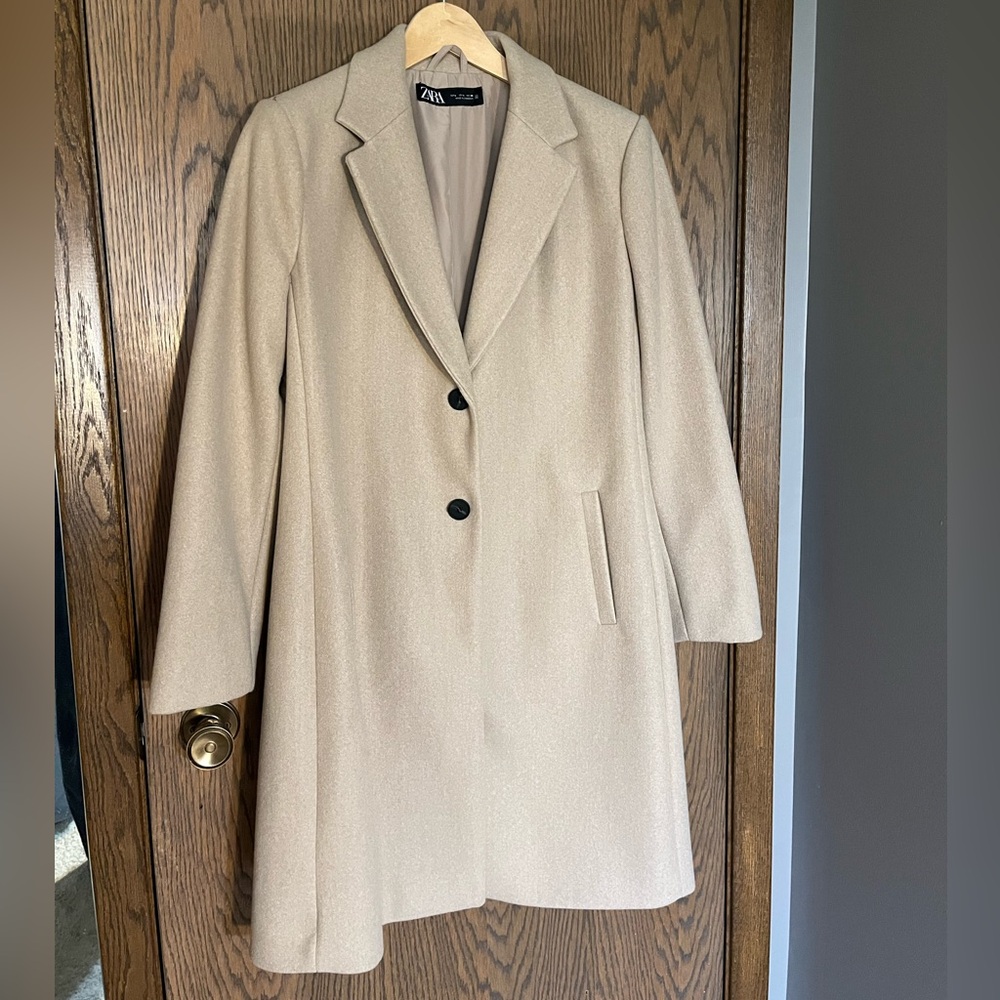 Zara Women's Wool Camel Coat - L